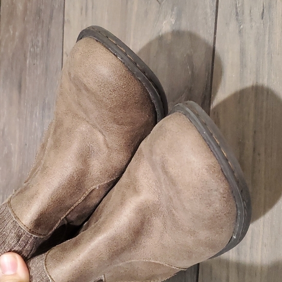 B.O.C. "Like New"Womens Ankle Leather Booties block heels shoes sz 9 - Picture 7 of 13